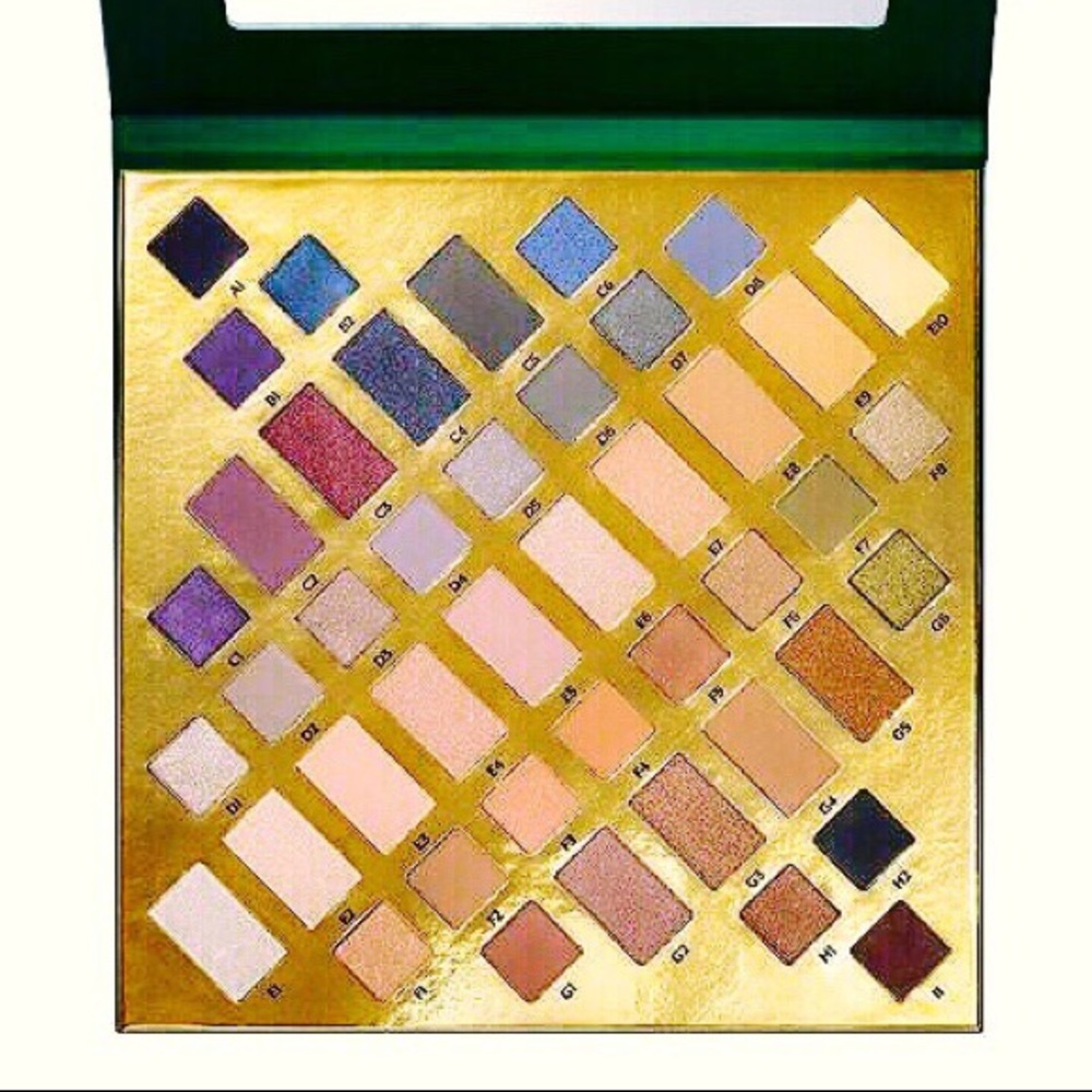 CARGO LIMITED ED BLOCKBUSTER EYESHADOW PALETTE